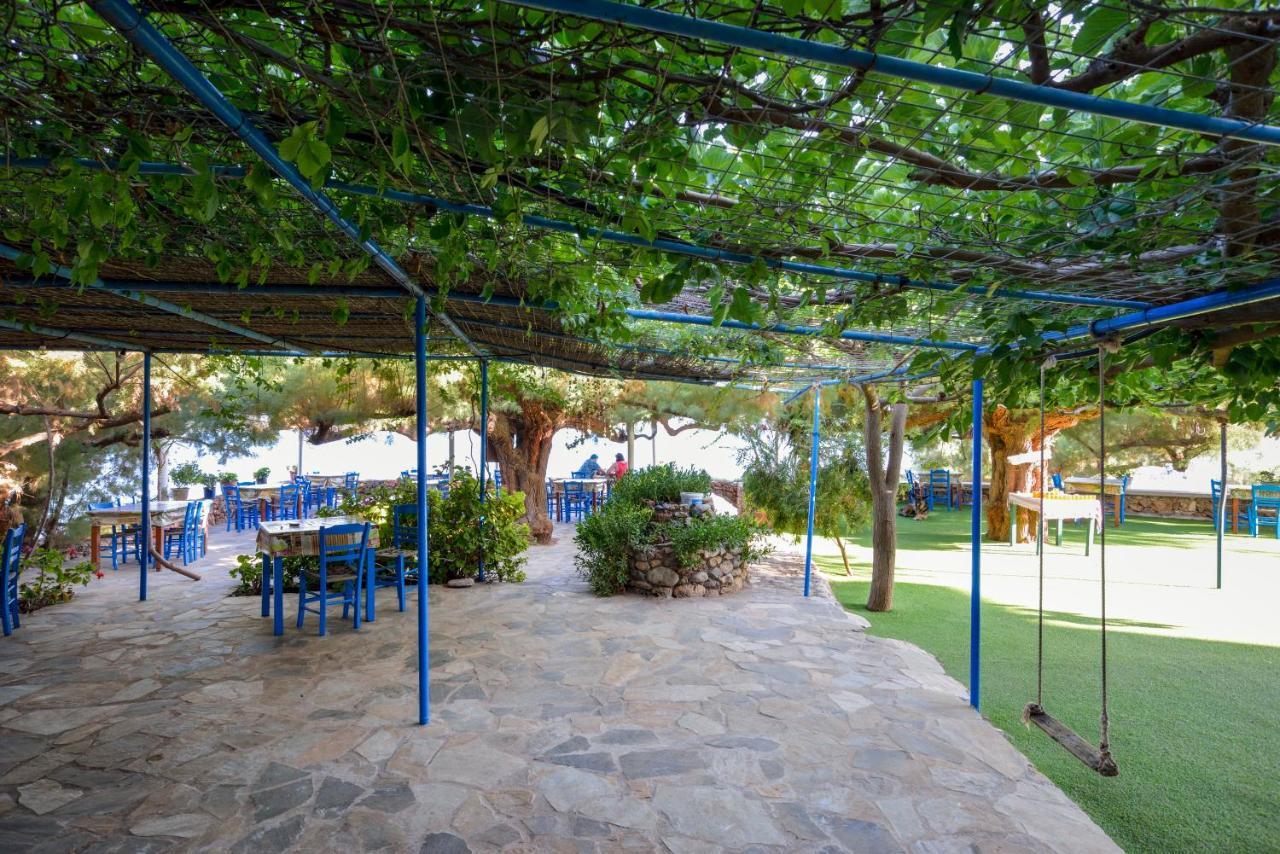 Taverna Akrogiali Лутрон Экстерьер фото
