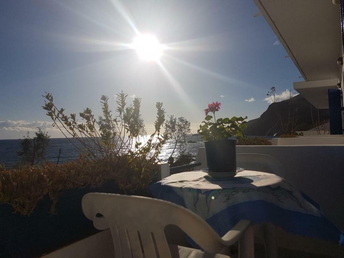 Taverna Akrogiali Лутрон Экстерьер фото